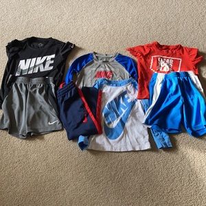 Nike boys clothing lot. Size 5-6